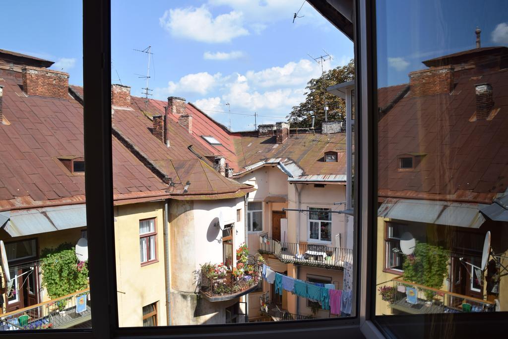 Near Citadel Apartment Lviv Room photo